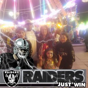 Meet your Posher, Mora